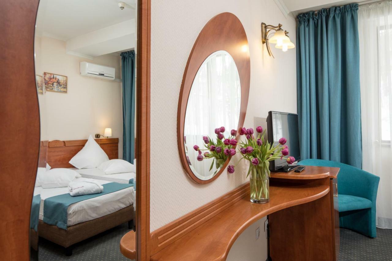 Hotel Rozmarin Predeal Eksteriør billede